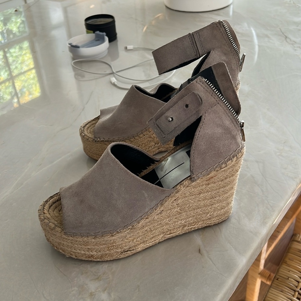 Dolce Vita wedges size:8